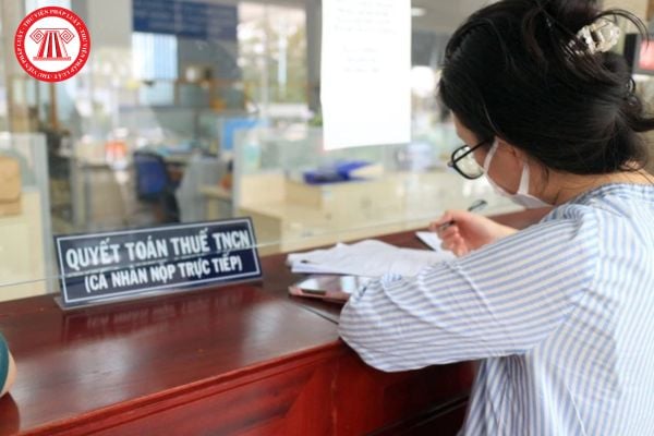Pháp luật