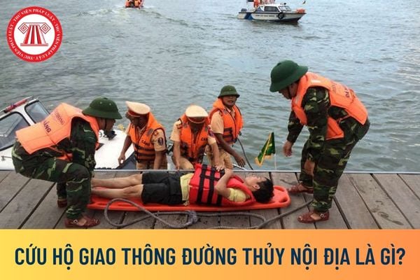 Cứu hộ giao thông đường thủy nội địa