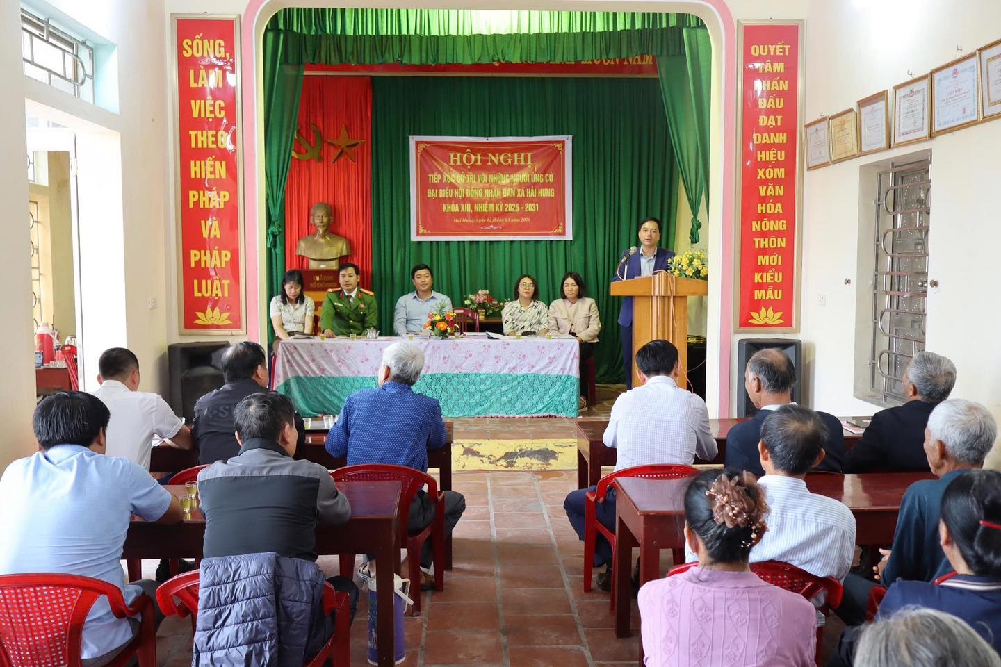 Pháp luật