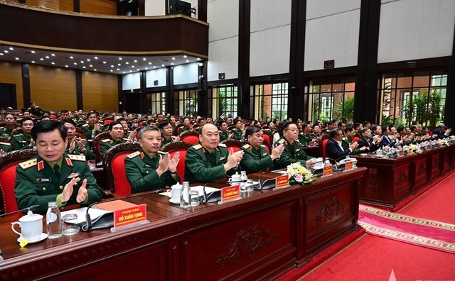 Pháp luật