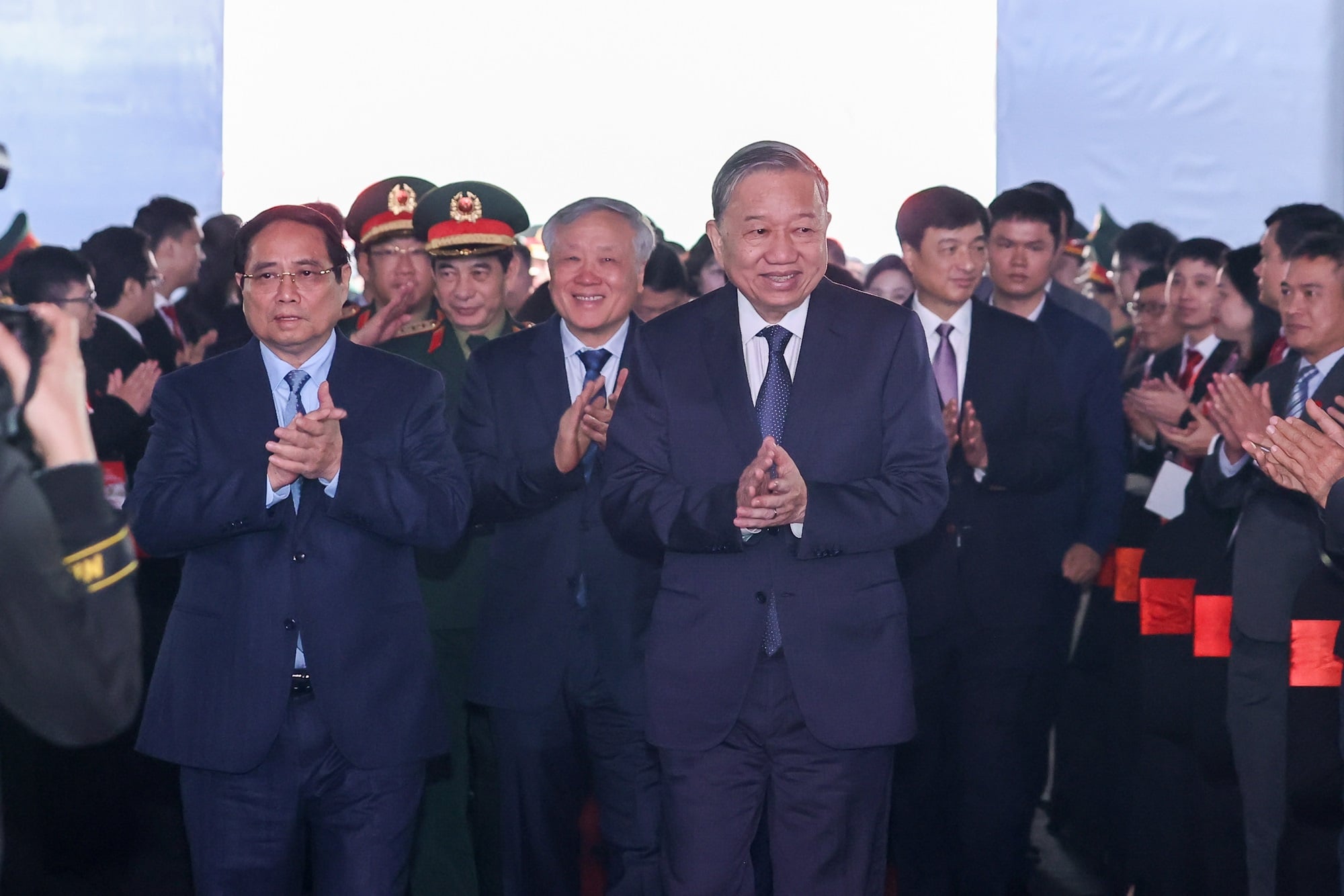 Pháp luật