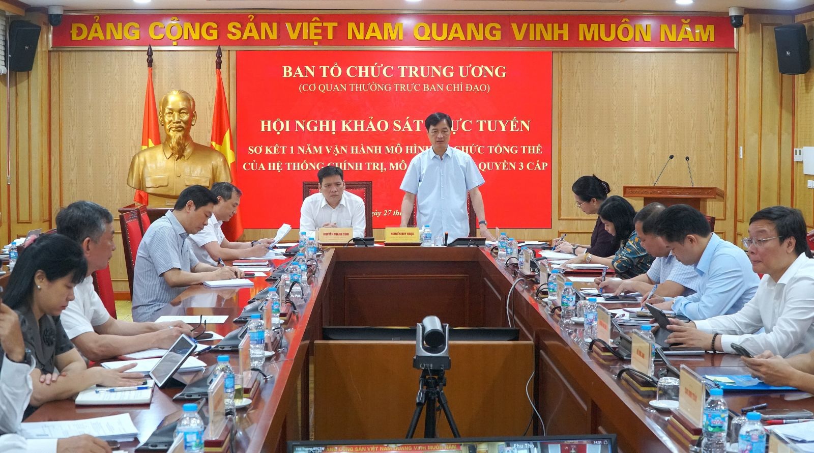 Pháp luật