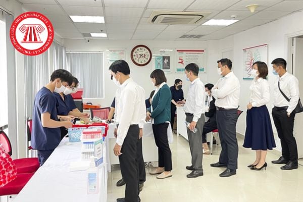Khám sức khỏe định kỳ cho người lao động phải có tối thiểu những nội dung nào?