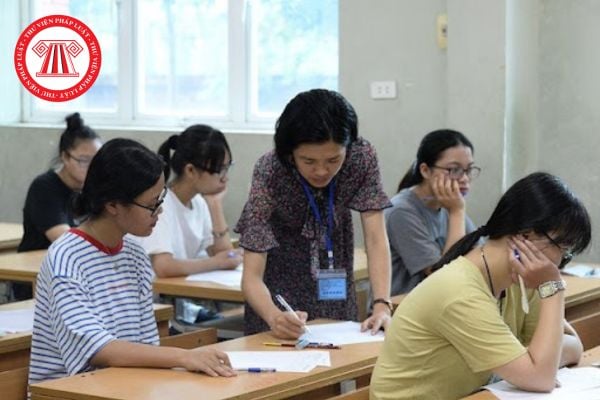 Pháp luật