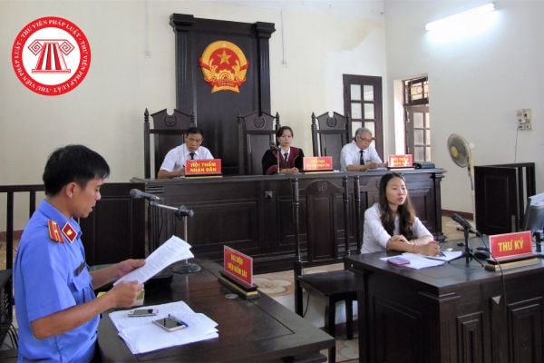 Pháp luật