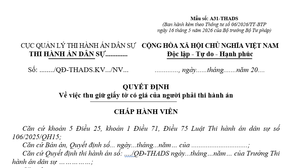 Mẫu Quyết định về việc thu giữ giấy tờ có giá của người phải thi hành án dân sự theo Thông tư 06 là mẫu nào?