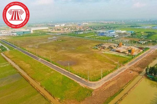 Công dân được tiếp cận các thông tin đất đai gì? Không cung cấp thông tin đất đai có vi phạm pháp luật không?