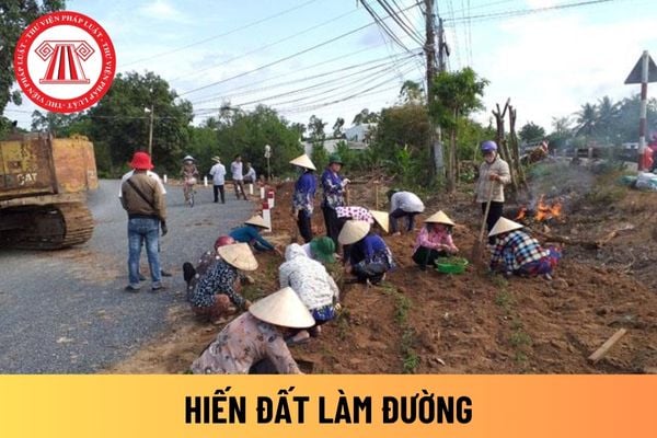 hiến đất làm đường