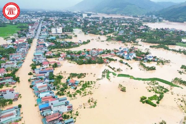 Tiền ủng hộ đồng bào vùng bão lũ (bão số 3 Yagi và lũ lụt) được chi vào việc gì theo quy định pháp luật?