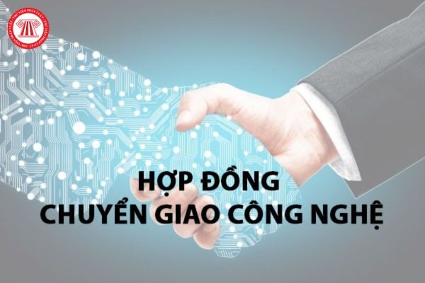 Hợp đồng chuyển giao công nghệ trong nước có được sử dụng ngôn ngữ tiếng Anh không? Có bao nhiêu nội dung cơ bản trong hợp đồng?