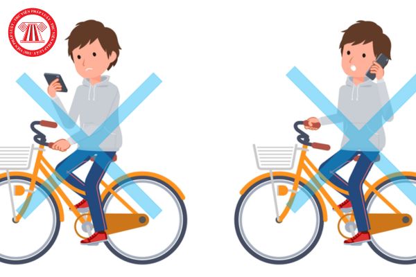 Lái xe đạp có được sử dụng điện thoại di động không? Lái xe đạp mà sử dụng điện thoại thì bị phạt bao nhiêu tiền?