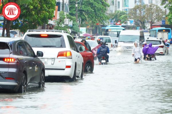 Mực nước sông Hồng dâng cao, lũ sông Hồng tại Hà Nội tăng cấp báo động 3 thì người dân cần lưu ý điều gì?