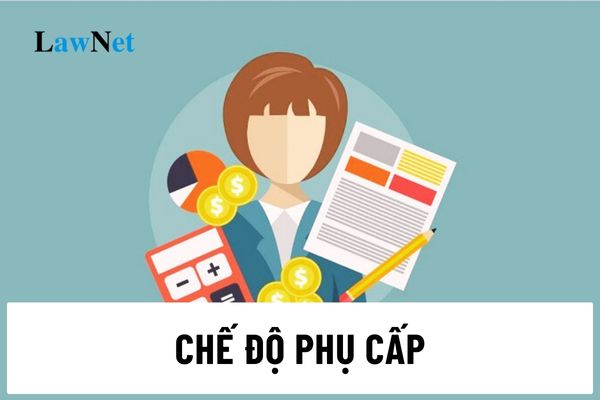 Thời gian bị tạm đình chỉ công tác có được tính hưởng phụ cấp thâm niên giáo viên không?