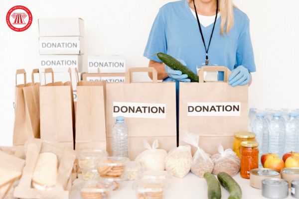 Quỹ từ thiện phải báo cáo tình hình tổ chức, hoạt động và tài chính của quỹ trong thời gian nào?