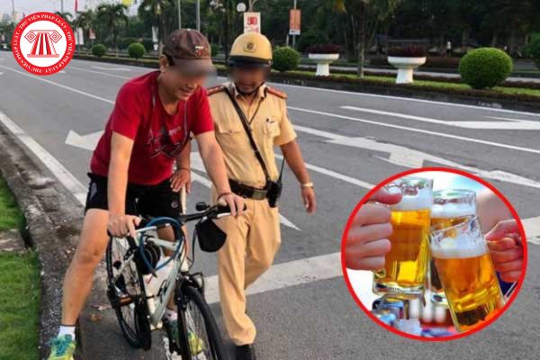 Người điều khiển xe đạp trên đường khi đã uống rượu bia sẽ bị phạt hành chính bao nhiêu tiền?