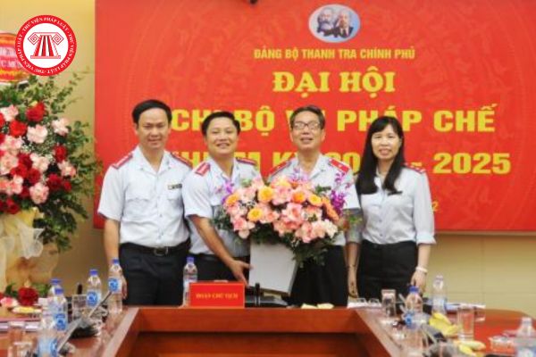 Pháp luật