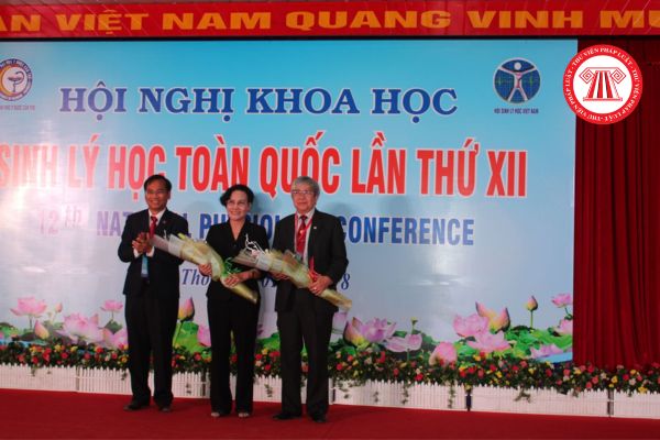 Ban chấp hành Hội Sinh lý học Việt Nam có những nhiệm vụ, quyền hạn gì và hoạt động theo nguyên tắc nào?
