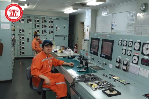Sỹ quan kỹ thuật điện trên tàu biển là chức danh gì? Điều kiện cấp Giấy chứng nhận khả năng chuyên môn sỹ quan kỹ thuật điện tàu biển là gì? công suất máy chính dưới 750 kW cần điều kiện gì?
