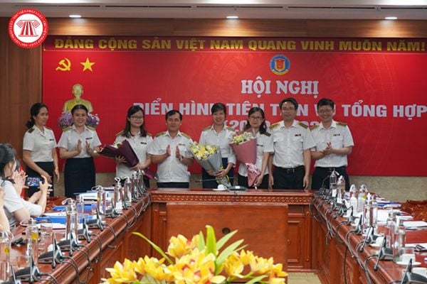 Vụ Tổng hợp Kiểm toán nhà nước có nhiệm vụ và quyền hạn gì trong công tác kiểm toán báo cáo quyết toán ngân sách nhà nước hàng năm?