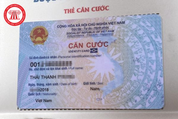 Công dân không xuất trình thẻ căn cước theo yêu cầu của người có thẩm quyền sẽ bị xử phạt bao nhiêu?