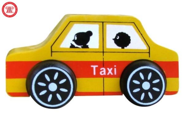 Tài xế taxi sử dụng phần mềm tính tiền thì trên xe có cần thiết bị kết nối trực tiếp với hành khách để đặt xe, hủy chuyến không?