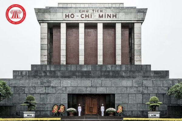 Pháp luật