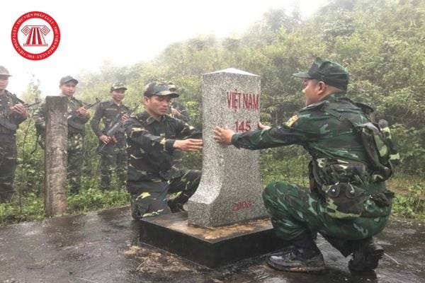 Xây dựng Bộ đội Biên phòng cách mạng có phải là một trong những nội dung cơ bản xây dựng nền biên phòng toàn dân hay không?