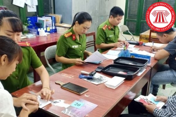 Phạm vi kiểm tra thực hiện công tác kiểm soát thủ tục hành chính trong Công an nhân dân được quy định thế nào?