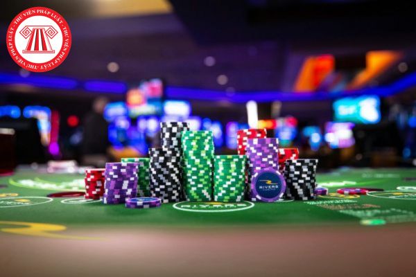 Doanh nghiệp kinh doanh casino tạm ngừng hoạt động kinh doanh theo yêu cầu của cơ quan quản lý nhà nước thì có cần thông báo cho người chơi biết không?
