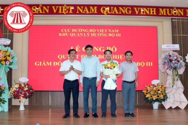 Khu Quản lý đường bộ 3 trực thuộc Cục Đường bộ Việt Nam có nhiệm vụ và quyền hạn gì về quản lý vận tải, phương tiện và người lái?