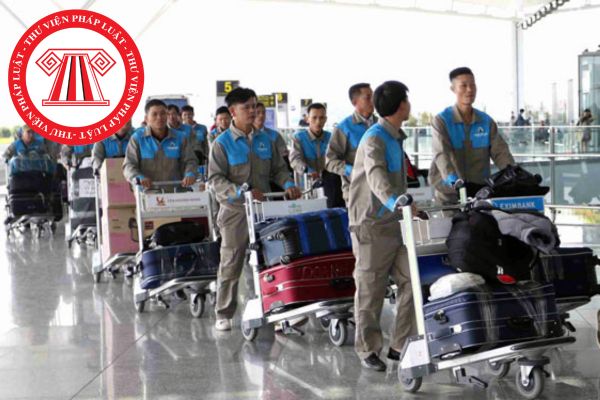 Người lao động Việt Nam đi làm việc ở nước ngoài về nước sau khi chấm dứt hợp đồng lao động có phải thông báo với cơ quan đăng ký cư trú không?