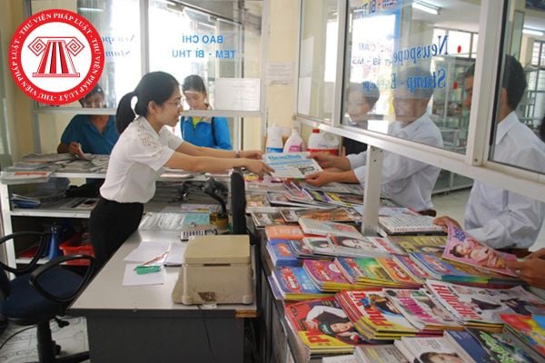 Dịch vụ công ích trong hoạt động phát hành báo chí là dịch vụ phát hành các loại báo nào theo quy định?