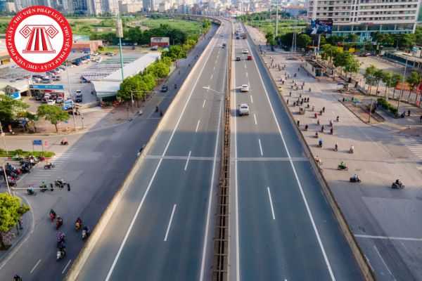 Khu Quản lý đường bộ 2 trực thuộc Cục Đường bộ Việt Nam có thẩm quyền cấp giấy phép lái xe cho những đối tượng nào?