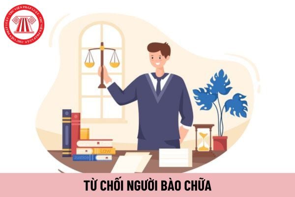 Người bị bắt từ chối người bào chữa do người thân thích của họ nhờ thì Điều tra viên phải xử lý như thế nào?