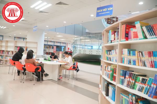 Cơ sở vật chất của thư viện tại các cơ sở giáo dục đại học phải đảm bảo những yêu cầu kỹ thuật nào?