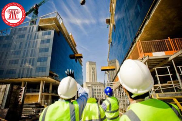 Mẫu báo cáo tổng số giấy phép xây dựng được cấp và số công trình vi phạm quy định trật tự xây dựng trên địa bàn mới nhất?