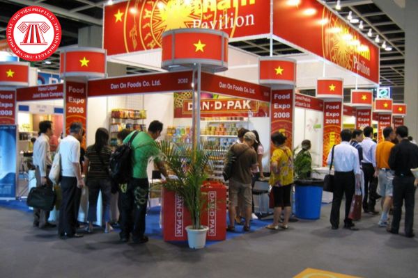Hàng hoá để trưng bày, giới thiệu tại hội chợ triển lãm thương mại tại Việt Nam thì có được bán ngay tại hội chợ không?