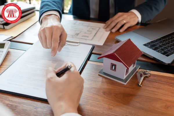 Bên cho thuê được quyền đơn phương chấm dứt thực hiện hợp đồng thuê nhà khi bên thuê chậm trả tiền thuê nhà bao lâu?