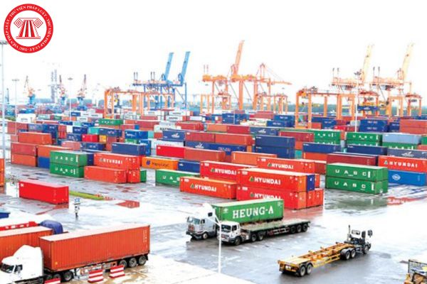 Hàng hóa nhập khẩu từ nước ngoài vào khu vực hải quan riêng có phải áp dụng biện pháp quản lý ngoại thương không?