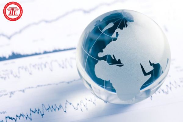 Mẫu quyết định đầu tư ra nước ngoài áp dụng đối với nhà đầu tư là doanh nghiệp đăng ký đầu tư ra nước ngoài?