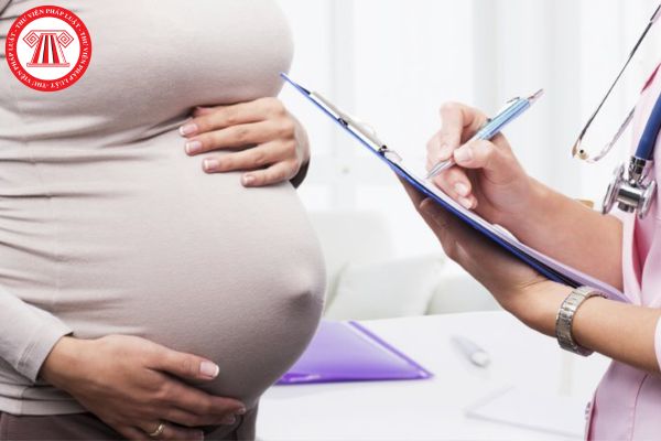 Lao động nữ ở xa cơ sở khám bệnh chữa bệnh thì có được nghỉ khám thai nhiều ngày hơn người khác không?