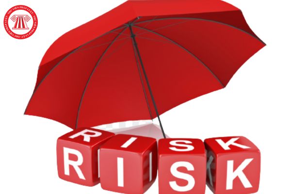 Quỹ bảo lãnh tín dụng cho doanh nghiệp nhỏ và vừa phải thực hiện trích lập quỹ dự phòng rủi ro bảo lãnh vào thời điểm nào?