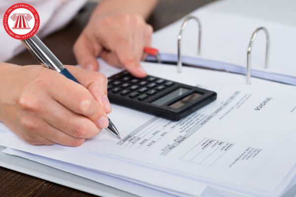Hợp đồng đối với nhà thầu được lựa chọn được thanh toán bằng hình thức nào? Thời hạn xử lý hồ sơ thanh toán hợp đồng?