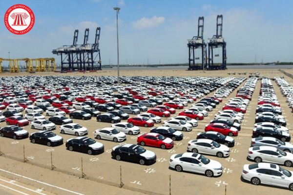 Trị giá hải quan của hàng hóa nhập khẩu là ô tô, mô tô đã qua sử dụng được xác định trên cơ sở nào?