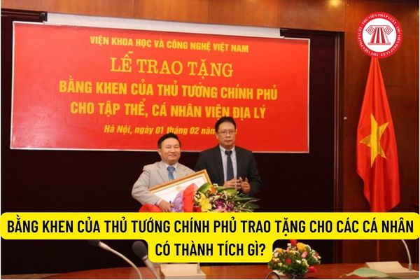 Bằng khen của Thủ tướng và lá cờ Việt Nam là sự kết hợp hoàn hảo để vinh danh những đóng góp quan trọng của bạn cho đất nước. Hãy sử dụng những lá cờ Việt Nam chất lượng cao của chúng tôi để thêm phần trang trọng và ý nghĩa cho buổi lễ vinh danh của bạn.