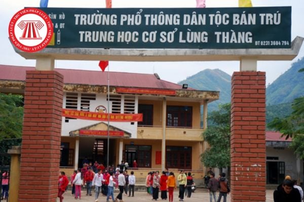 Trường bán trú