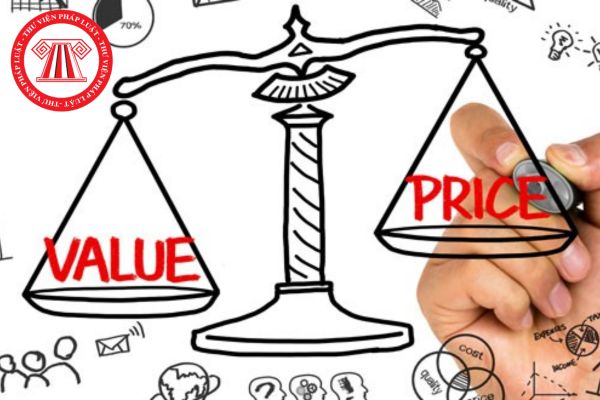 Báo cáo thẩm định giá của doanh nghiệp thẩm định giá do người nào lập? Có thể tách rời với chứng thư thẩm định giá không?