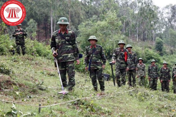 hàng làng an toàn khi khảo sát bom mìn vật nổ