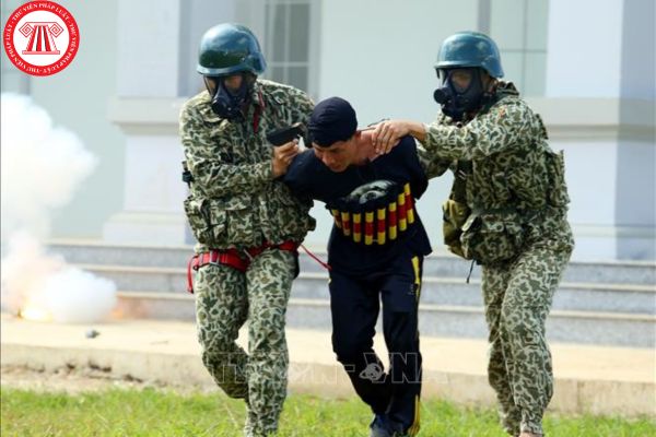 tội không làm nhiệm vụ trong chiến đấu