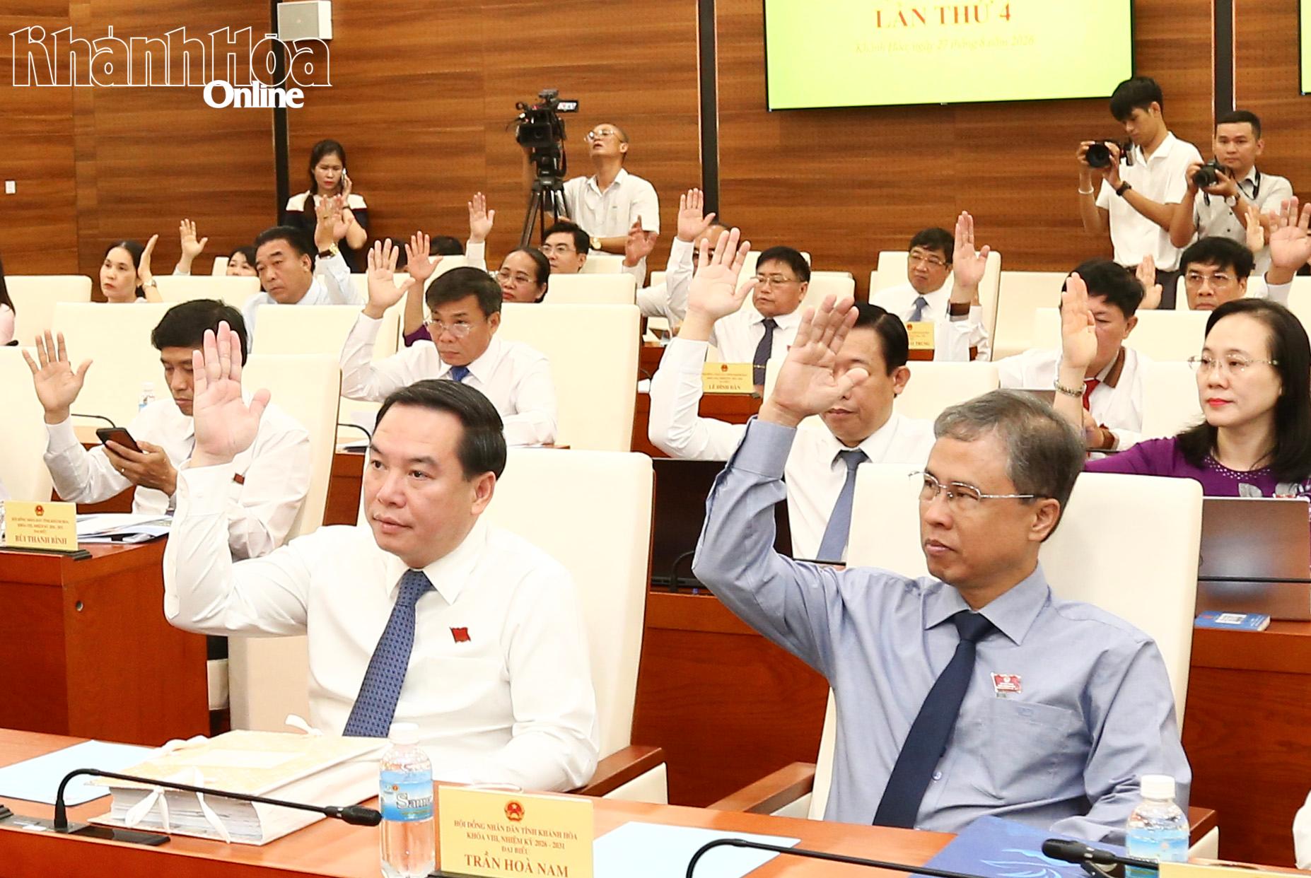 Pháp luật